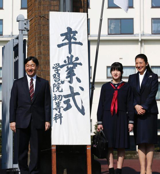 出席和参加的区别(出席和参加的区别在哪)