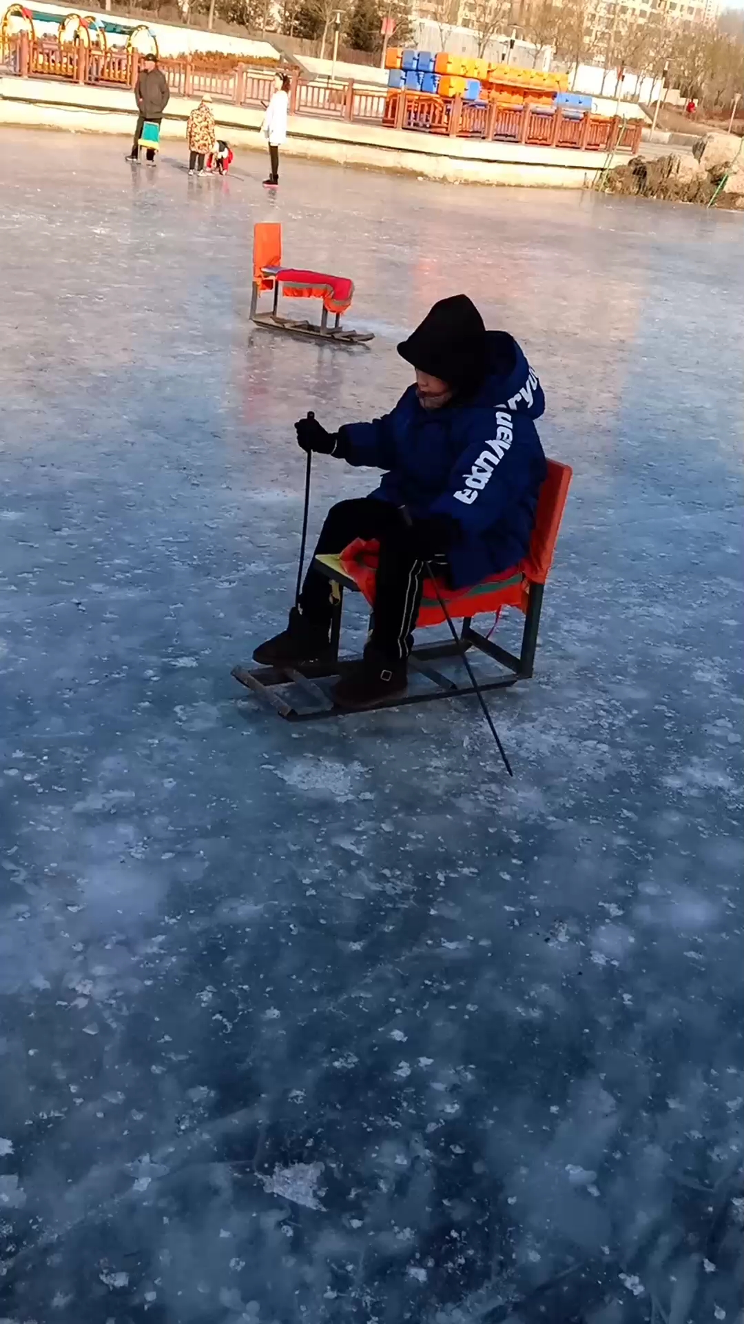 冰车(冰车比赛)