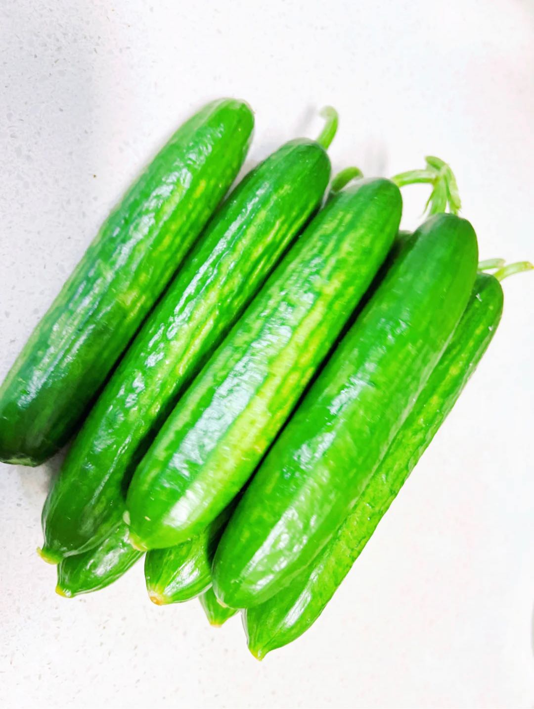 麻辣黄瓜(麻辣黄瓜的做法视频)